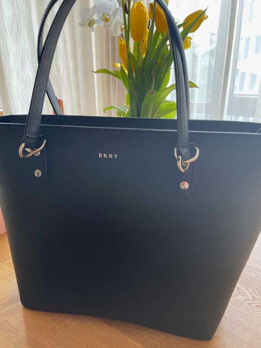 Дамска чанта оригинална DKNY черна, чисто нова Donna KARAN NEY YORK