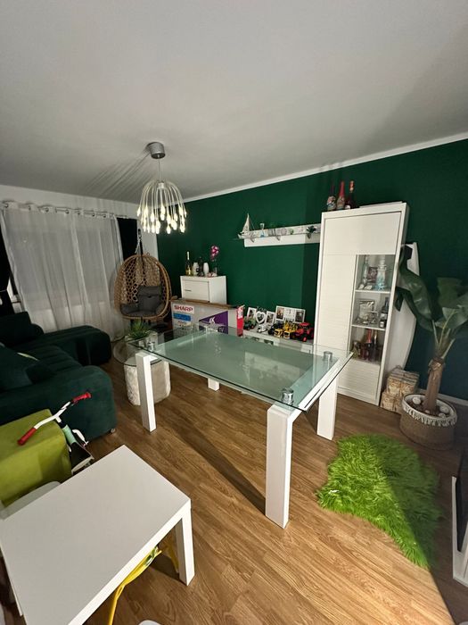 Masa din sticla