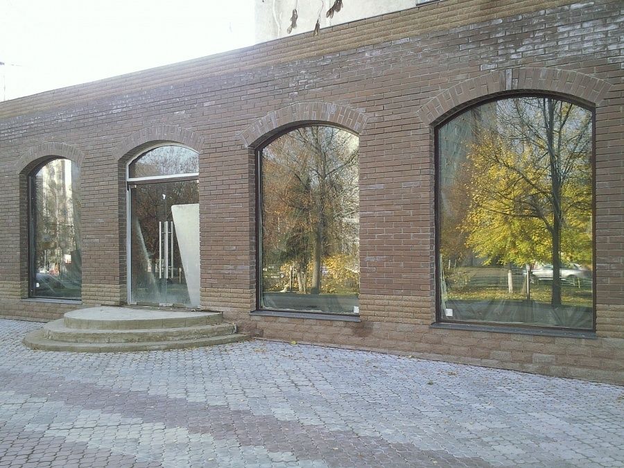 Арочные окна