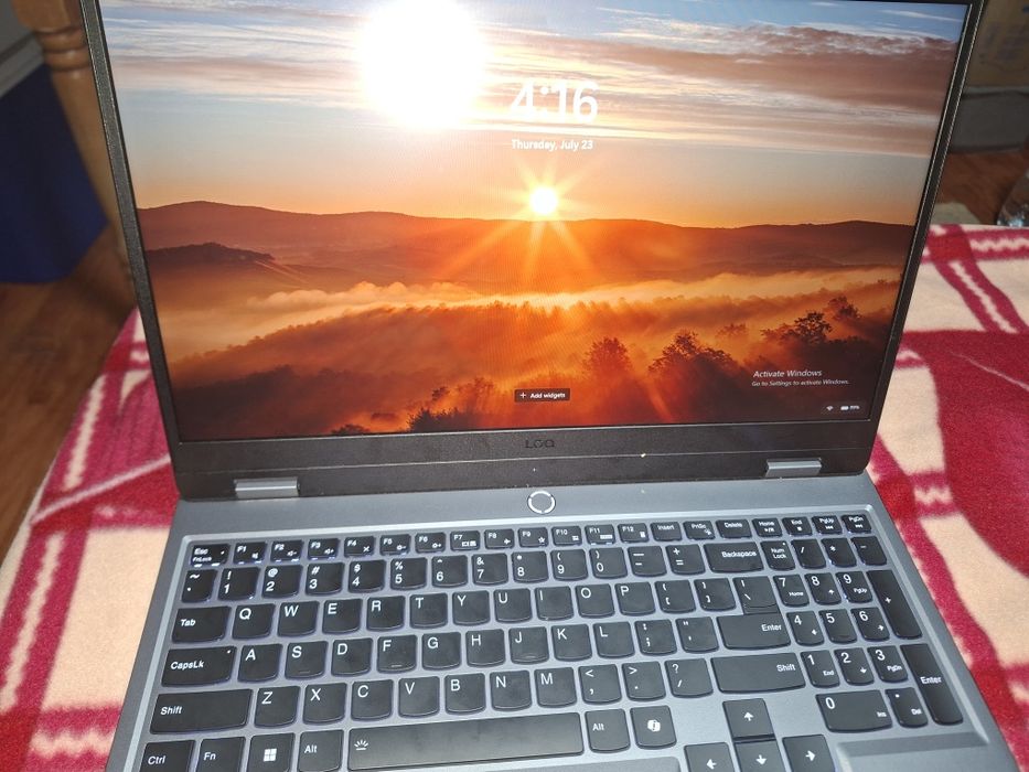 Laptop Gaming Lenovo LOQ 15IRX9