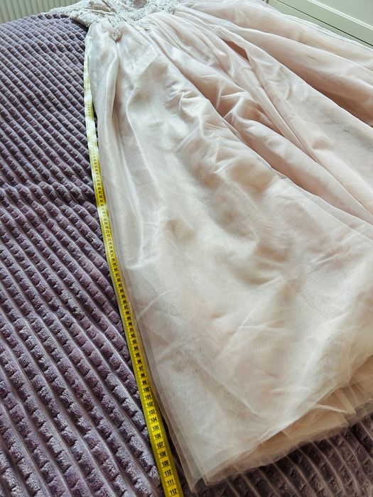 Vand rochie de mireasa