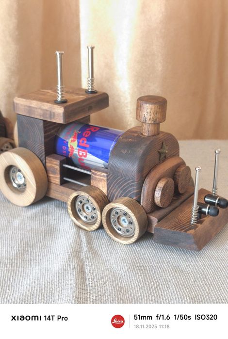 Продам паровозик red bull