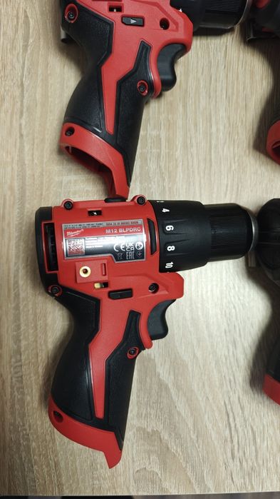 Autofiletante milwaukee m12