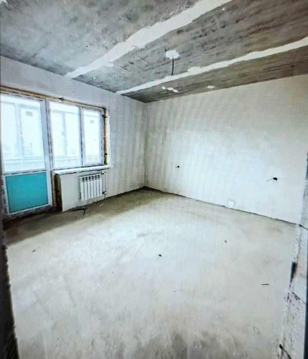 Срочно продается четырех комнатная квартира