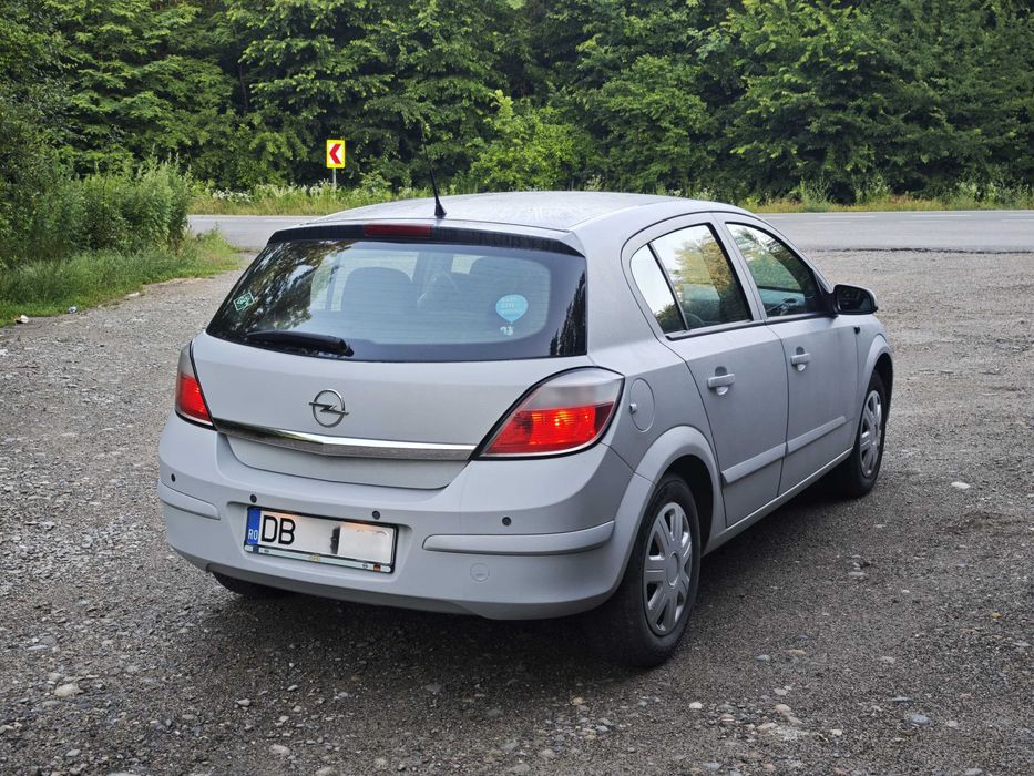 Opel Astra H 1.4 Benzina + GPL - auto personal inmatriculat, distributie pe lant