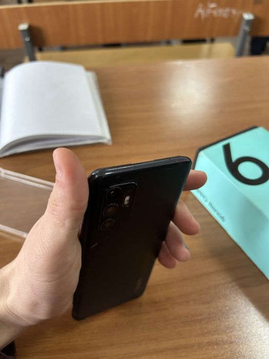 бу телефон oppo reno6