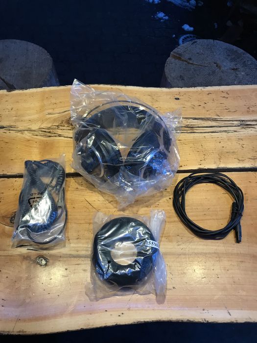 Caști semi deschise K 240 MK2