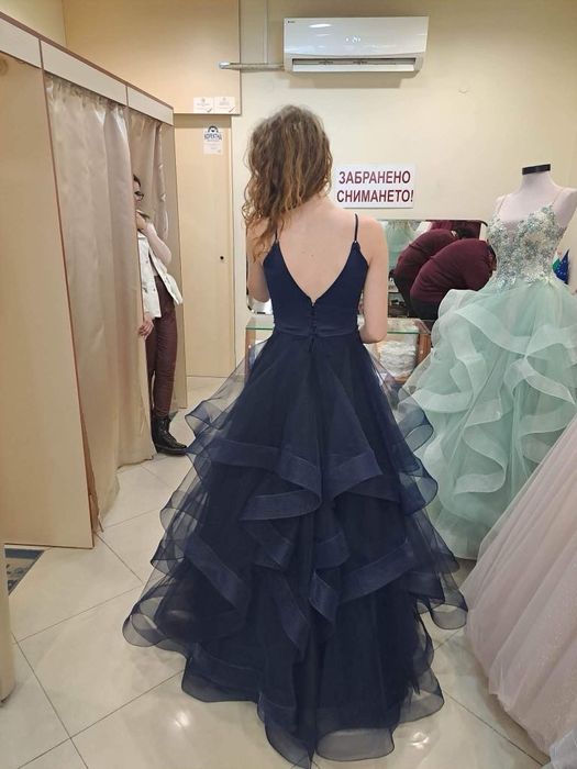 Продавам бална рокля, S размер