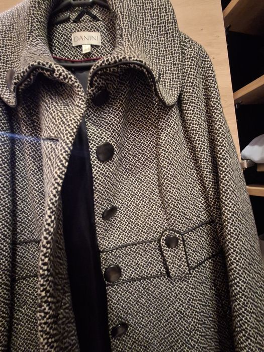 Дамско палто на DANINI