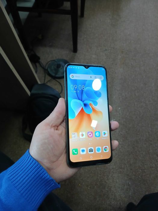 Tecno spark 7 idyal holatda