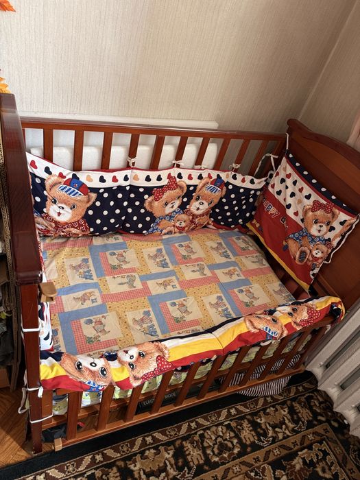 Продам детскую манежку