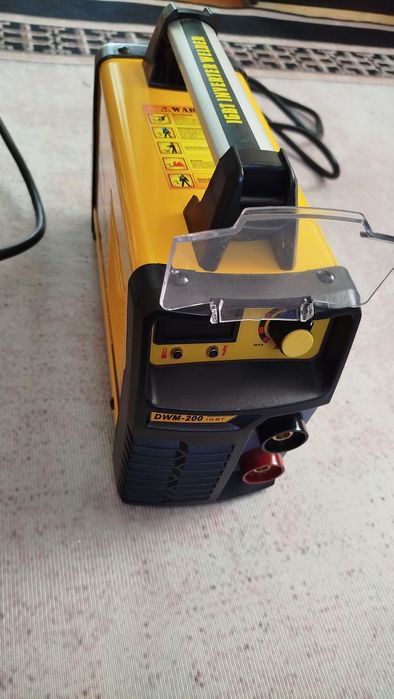 Инверторный сварочный аппарат