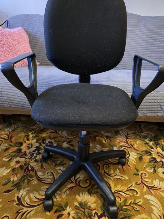 Стул  крутящийся