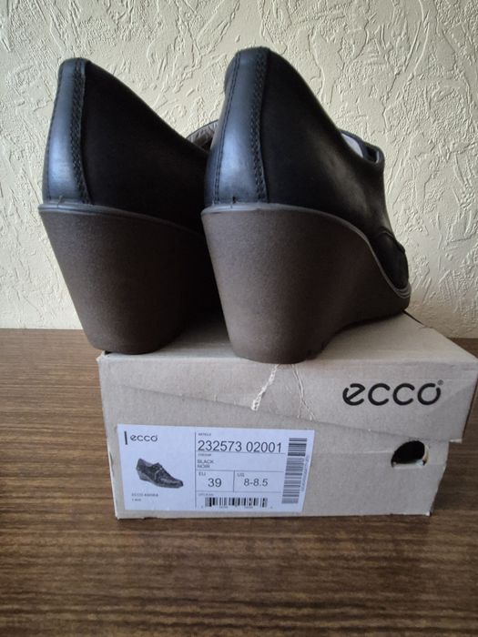 Ботильоны новые Ecco, размер 39