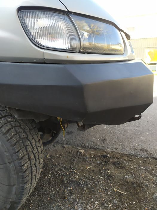 Бампер силовой на делику булку.