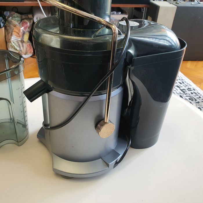 Сокоизтисквачка Професионална