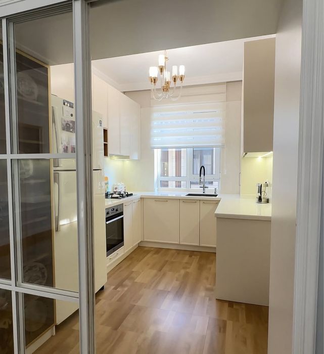 экслюзивный коттедж на ракате  300 м² | 6соток|бассейн