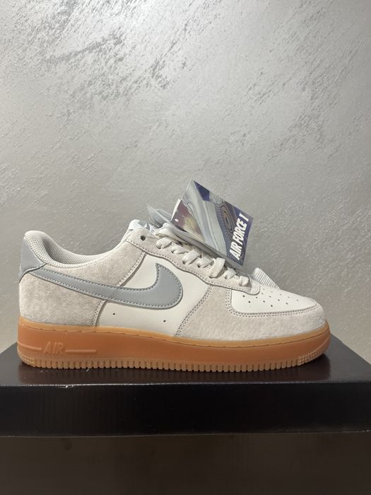 Обувки Nike Air Force 1 ‘07 LV8 - 42