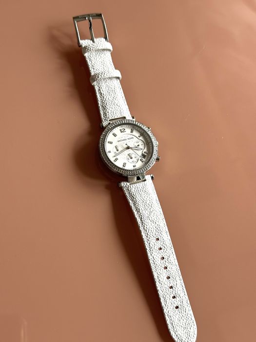 Дамски часовник MICHAEL KORS MK7226 НОВ