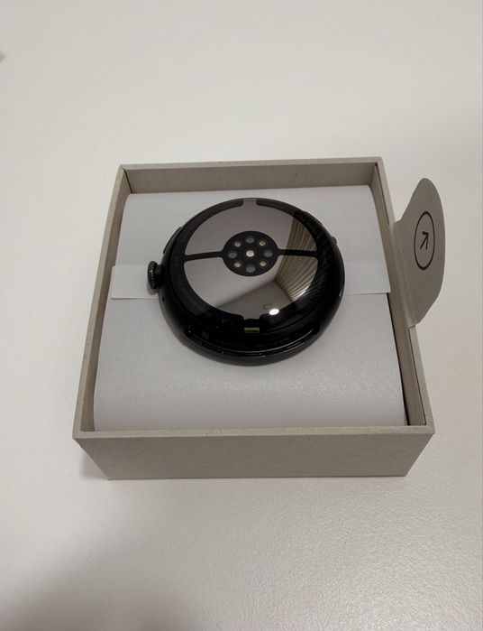 Google Pixel Watch 4 45mm Bluetooth/Wi-Fi - Obsidian