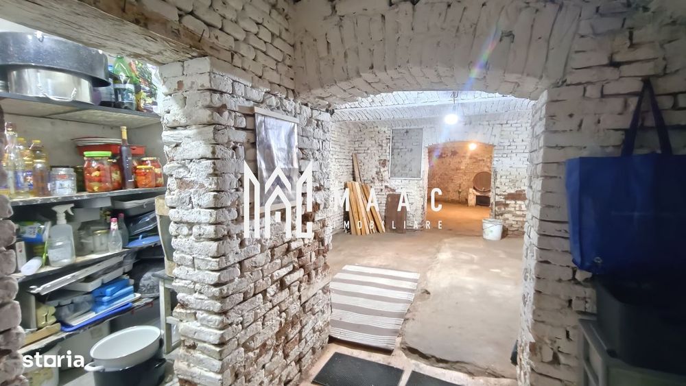 Casă 3 camere I Curte 814mp I Pivniță I Garaj I Axente Sever