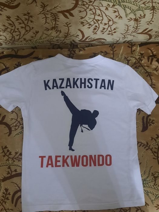 Продам кимоно для Тэквондо