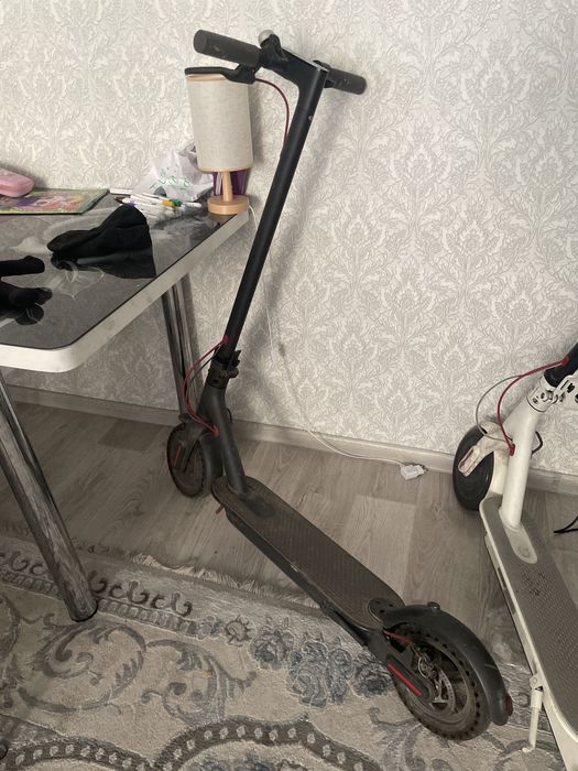 Продам самокат не рабочий