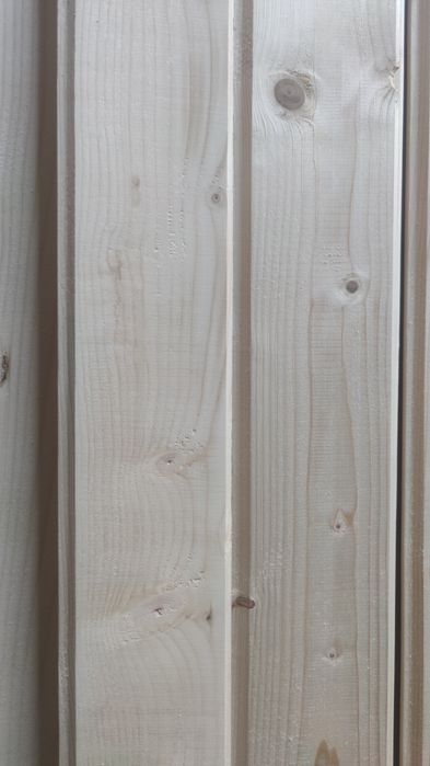 Vand lambriu calitate superioara