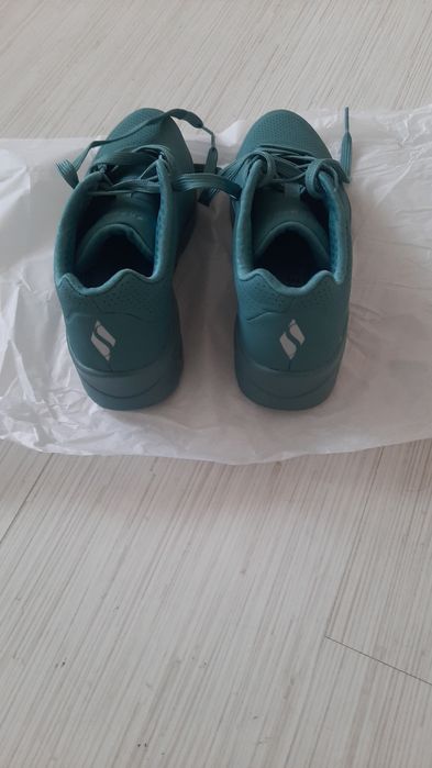 Маратонки скечърс