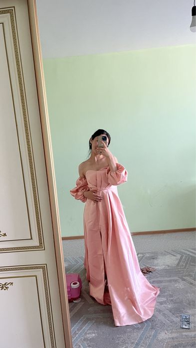 женская платьеее