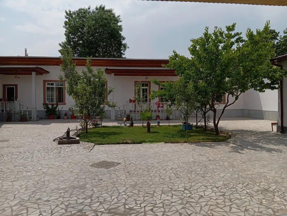 Продаётся Дом Мирабад махалля Файзабад 6,55 соток Фасад 15м ор. Мечеть