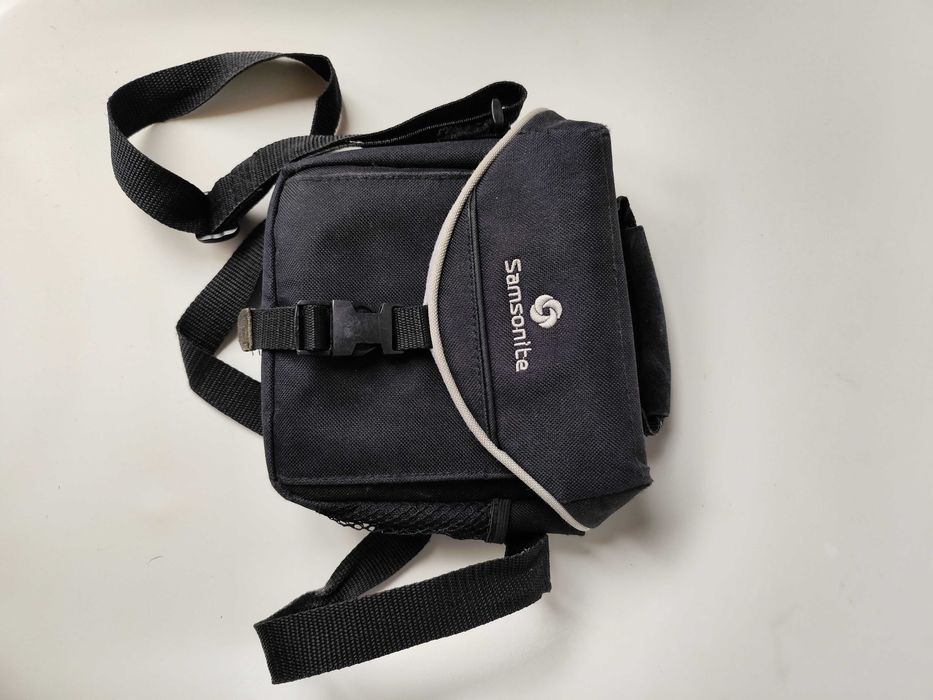 Кокетна чантичка Samsonite