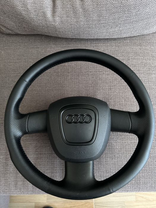 Volan Audi A3 - 3 spite reconditionat