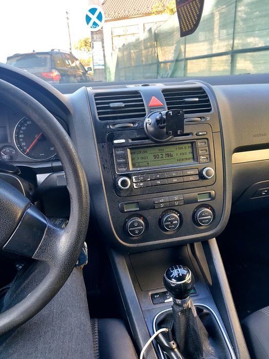VOLKSWAGEN Jetta 2006 — imagine 3
