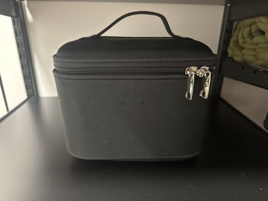 Косметичка Aigner