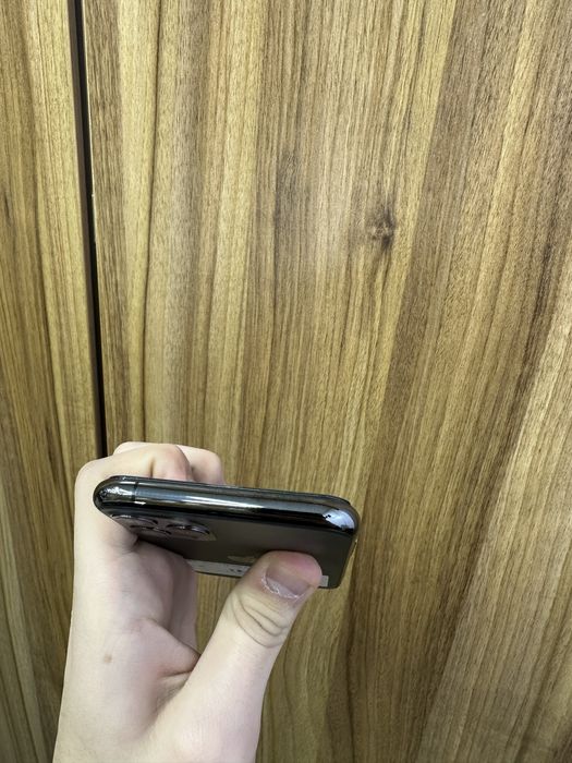 Iphone 11 pro black 64 gb 80%
