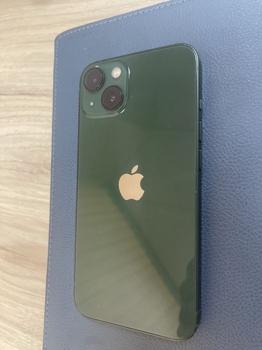 Продается iphone 13
