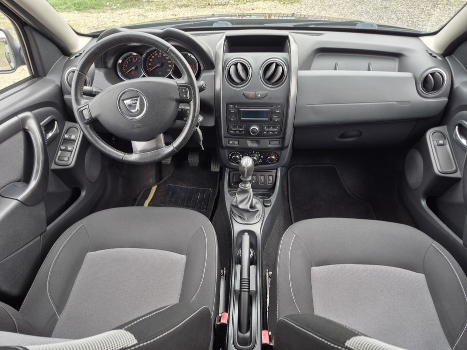 Dacia Duster 1,2 i Anul 2016/(6.500Euro)6...114000 Km