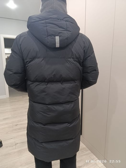 Продам зимнюю куртку