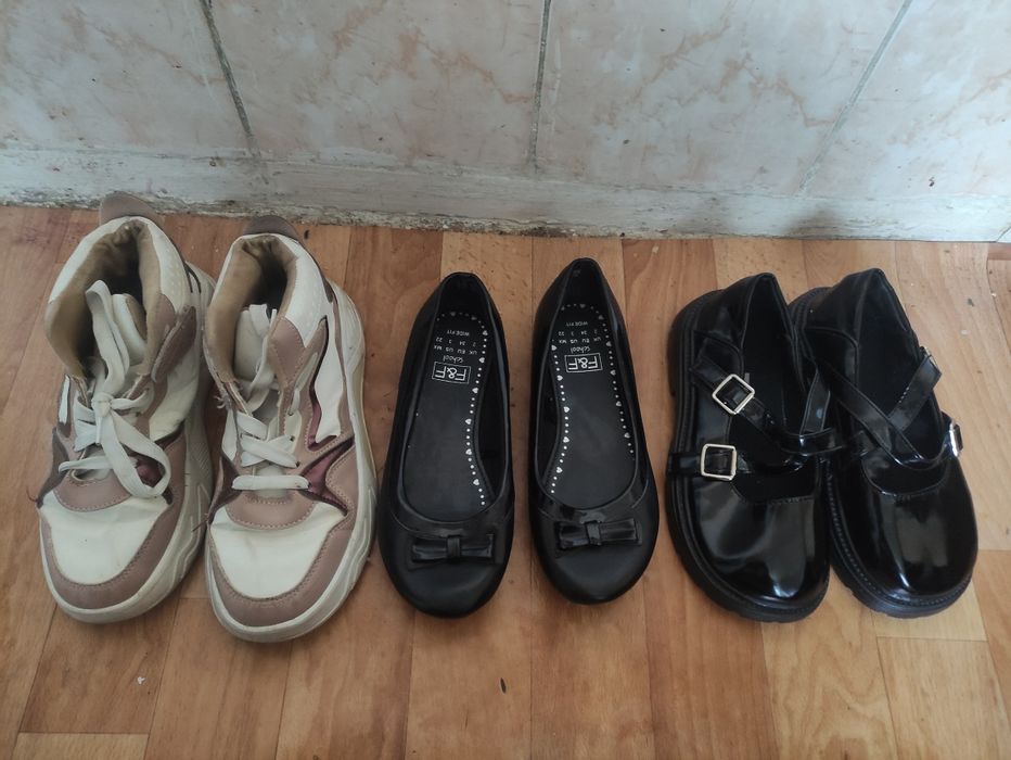 Продам обувь для девочек, размеры 25,26,27