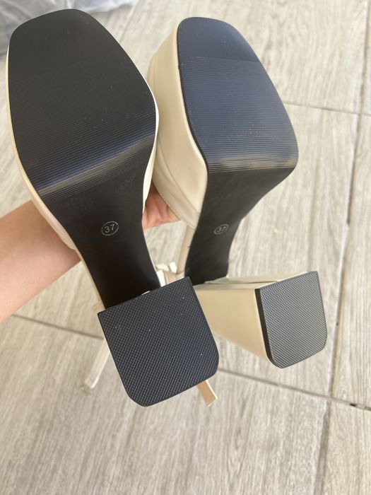 Туфли братц