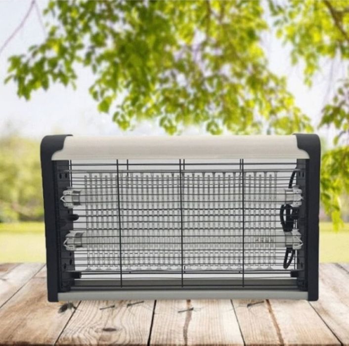 Лампа против насекоми