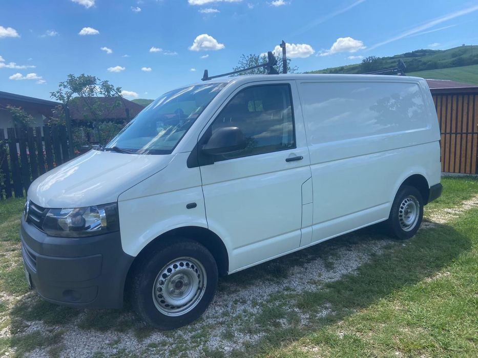 Volkswagen T5 transporter