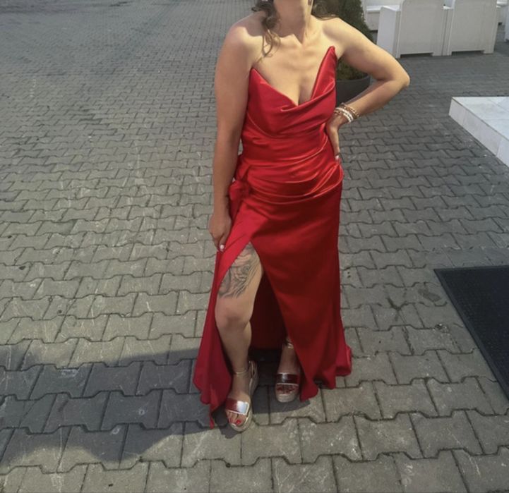 Rochie rosie lunga