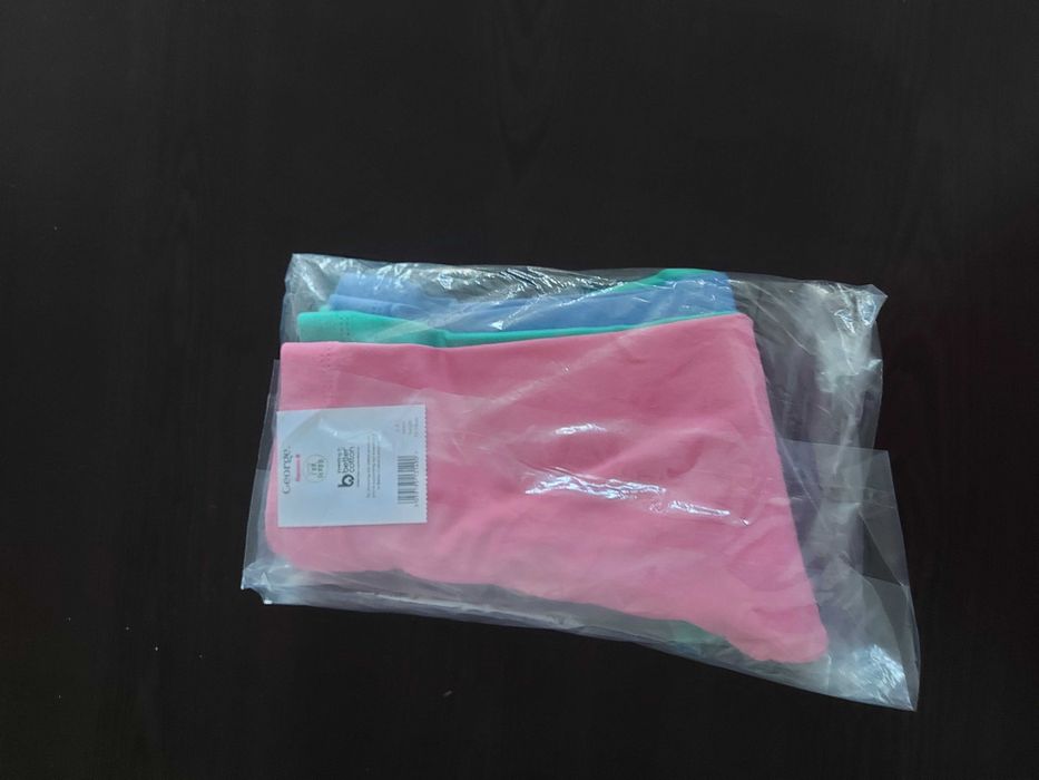 Детски къси панталони, чисто нови