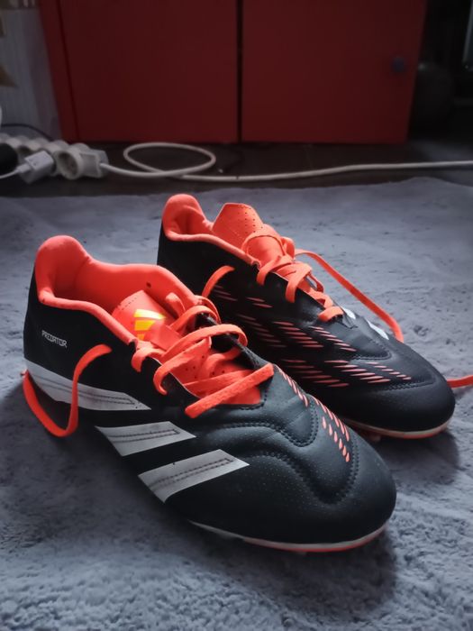 Бутонки Adidas predator