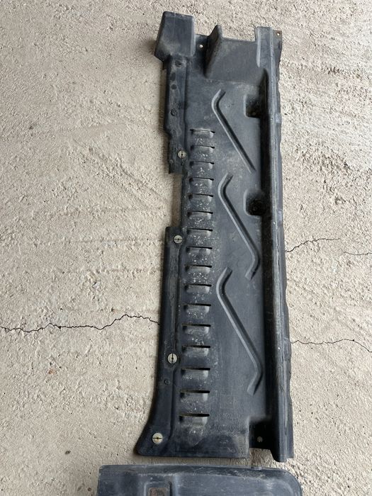 Scut protectie podea*scuturi Vw T5*Transporter*scut prag*scut roata