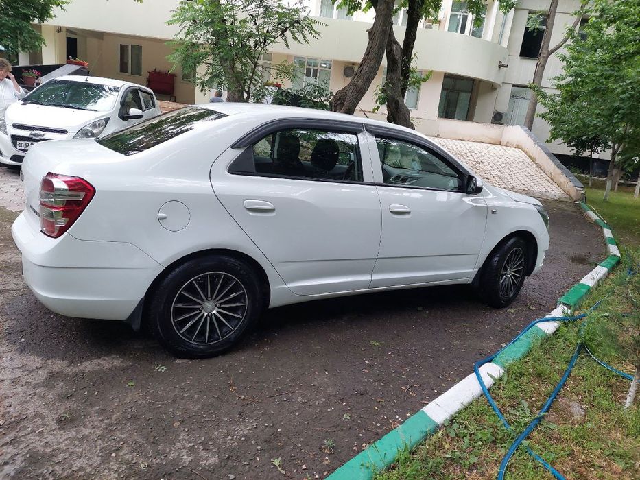 Кобальт 2019 автомат