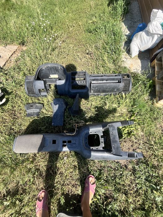 продам запчасти на волгу