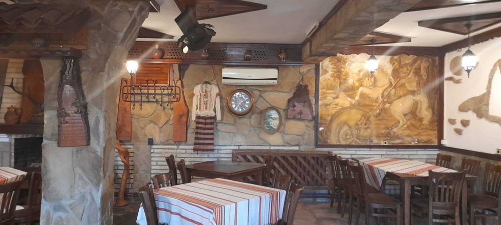 Продава се Хотел в Каварна - 1200 кв.м за 638 €/кв.м - Снимка #13